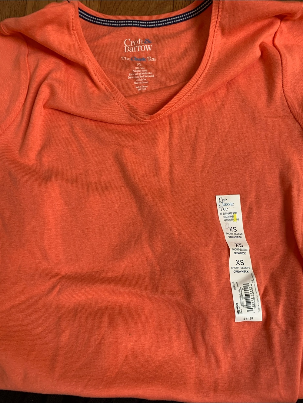 croft & barrow Coral Short Sleeve V-Neck Tee